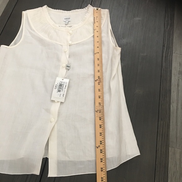 NWT Armani collezioni ivory/sleeveless top size 10 - Picture 12 of 15
